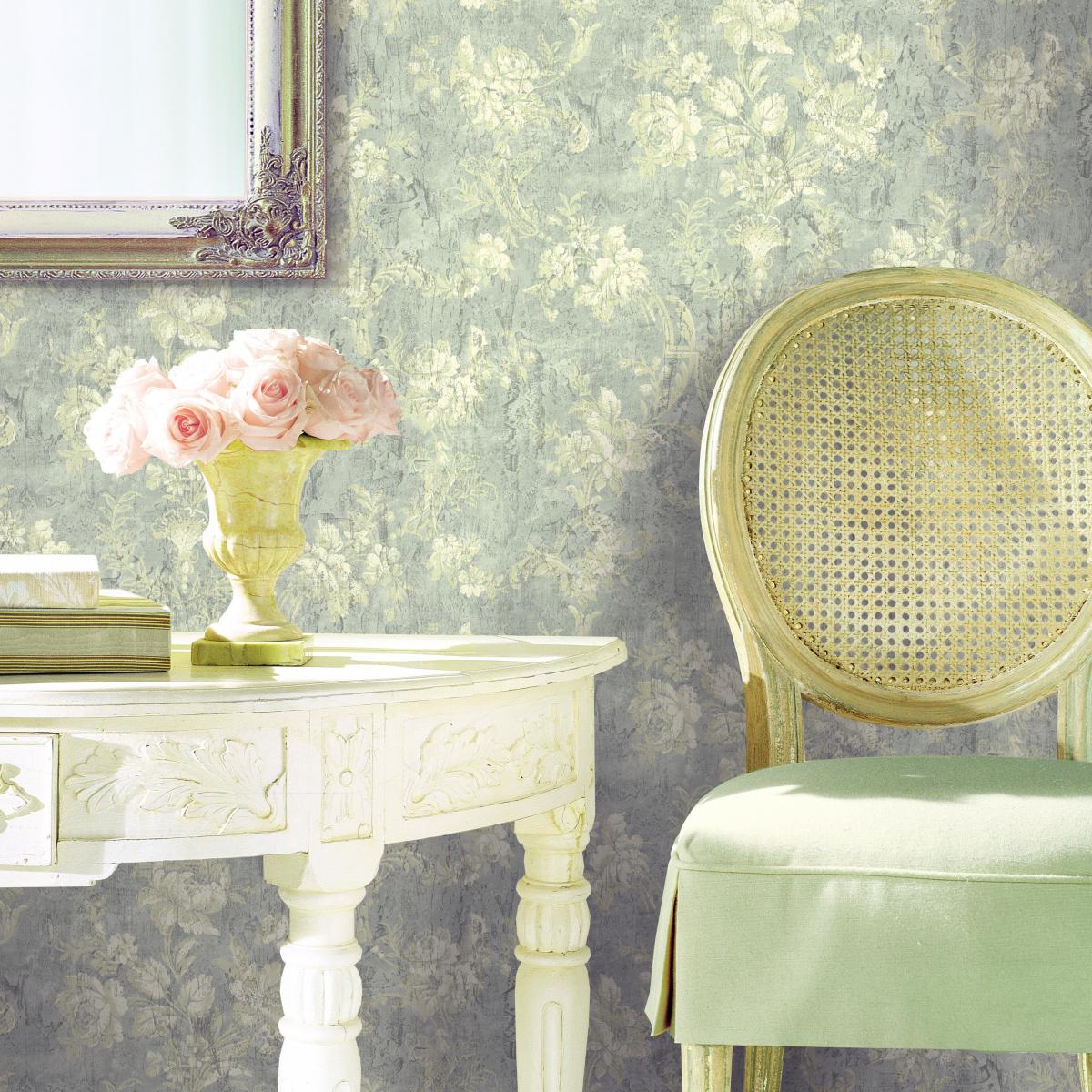 Обои с рисунком